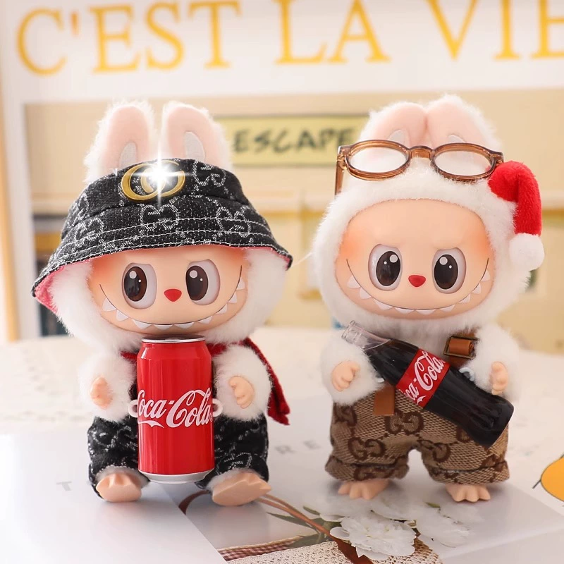 Одежда для Labubu трёх поколений Coca-Cola, для сидячей игры, комбинезон для малышей