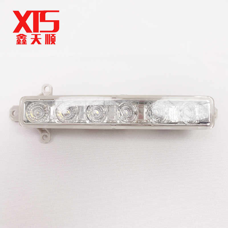 Fits Dongfeng 308S Peugeot 408 C3XR DRL LED Fog Light 9802795580 045448
