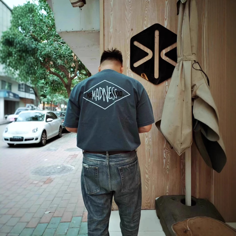 High-Quality Madn×Nb Joint Printed Washed Old Japanese Style Retro Casual Loose Short-Sleeved Men's Round Neck T-Shirt