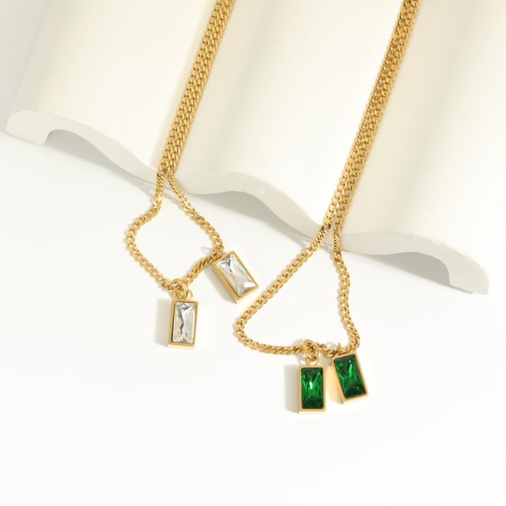 Fashion Small Emerald Double Zircon Clavicle Chain Titanium Steel 18K Gold Plating Necklace