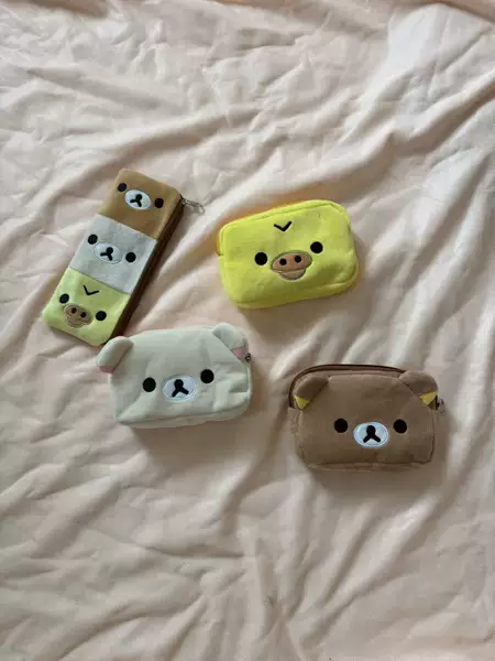 Cute and comfortable Rilakkuma plush coin purse, large capacity, suitable for students, desktop organizer, stationery bag, multifunctional camera and headphone pouch