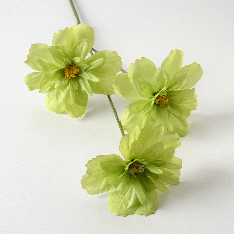 El Departamento de bodas Mori es verde, flores y hojas, la Sala de bodas está decorada con flores falsas, plantas verdes, Lu xunzao, flores simuladas.