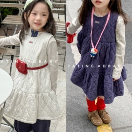 童裤;童T恤;童衬衫