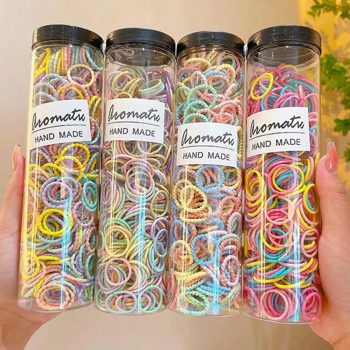 Colorful rubber bands that do not hurt hair and are highly elastic for girls and babies to tie their hair. Cute small scrunchies for babies. Hair ropes.