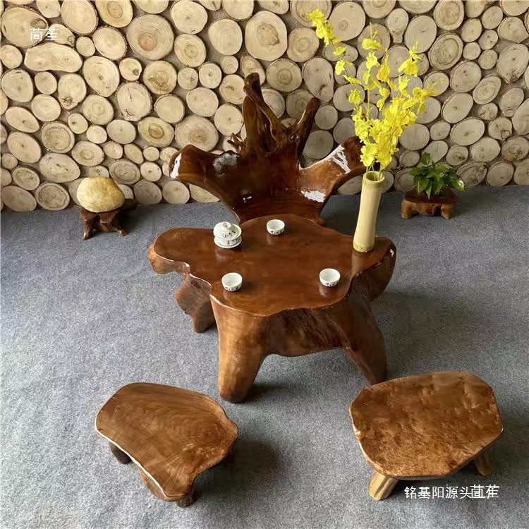 Чайный стол красный