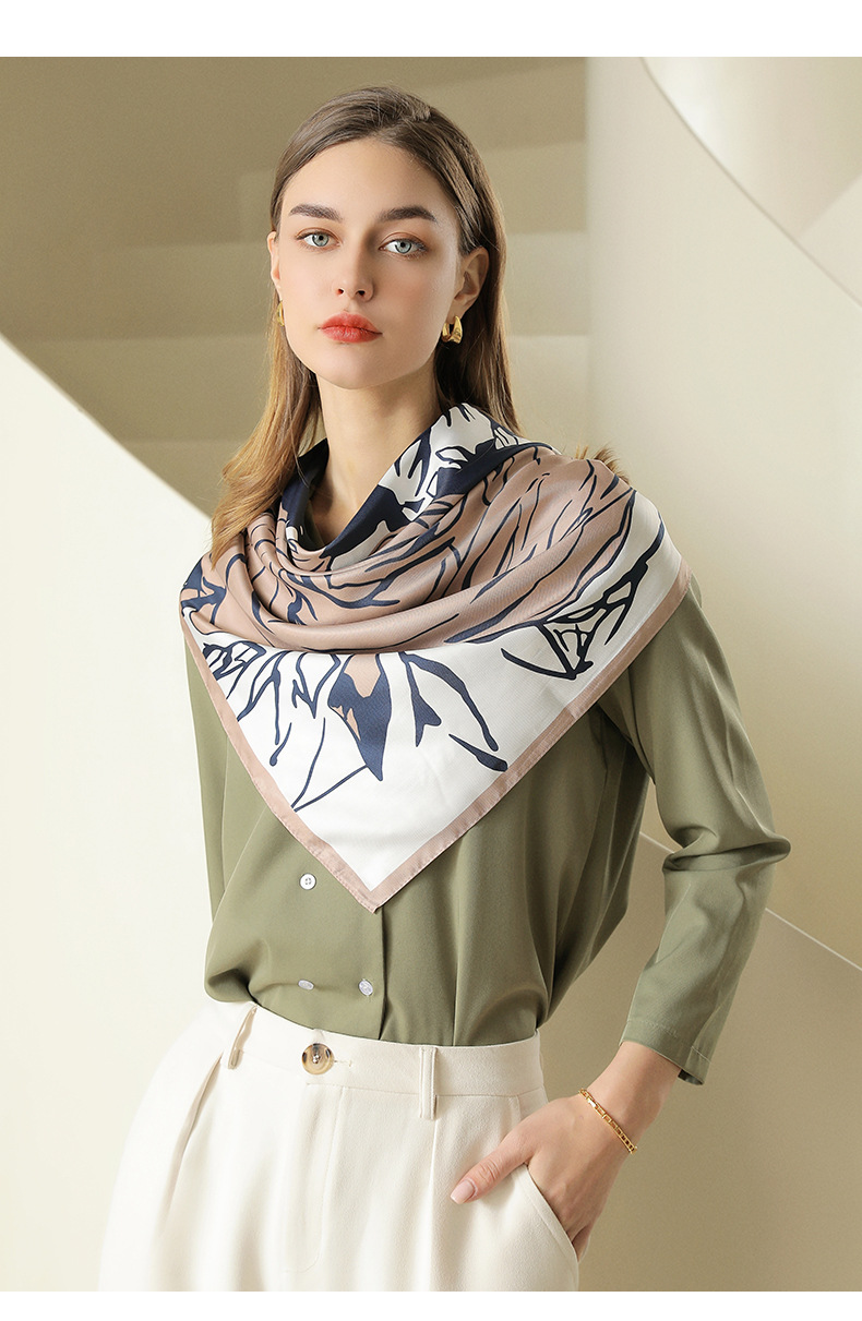 Women's Retro Color Block Satin Silk Scarves display picture 5
