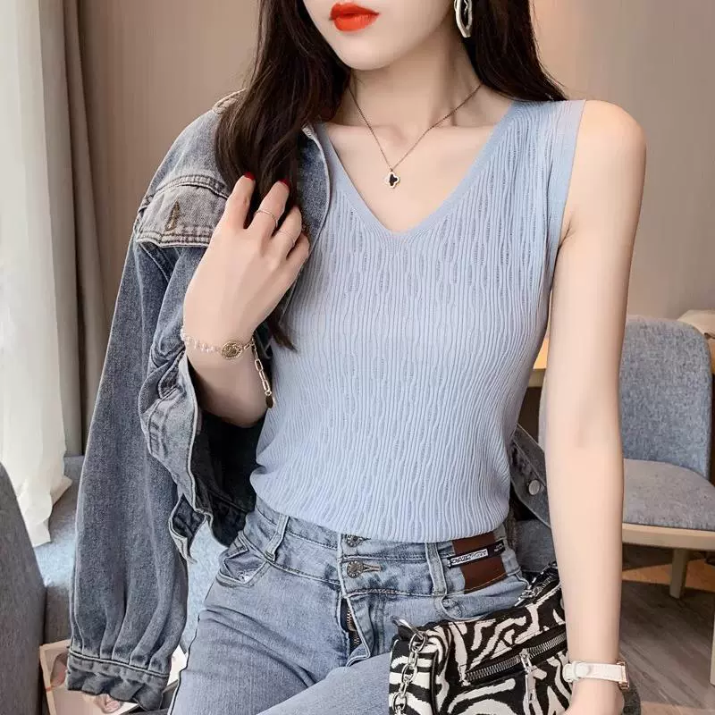 Top with cups, thin tank top, base knitted suit, V-neckline, slim fit