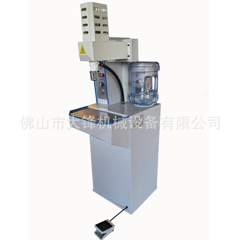 ��Ь��е�豸Դͷ����ֱ��Ь��Ь��������������