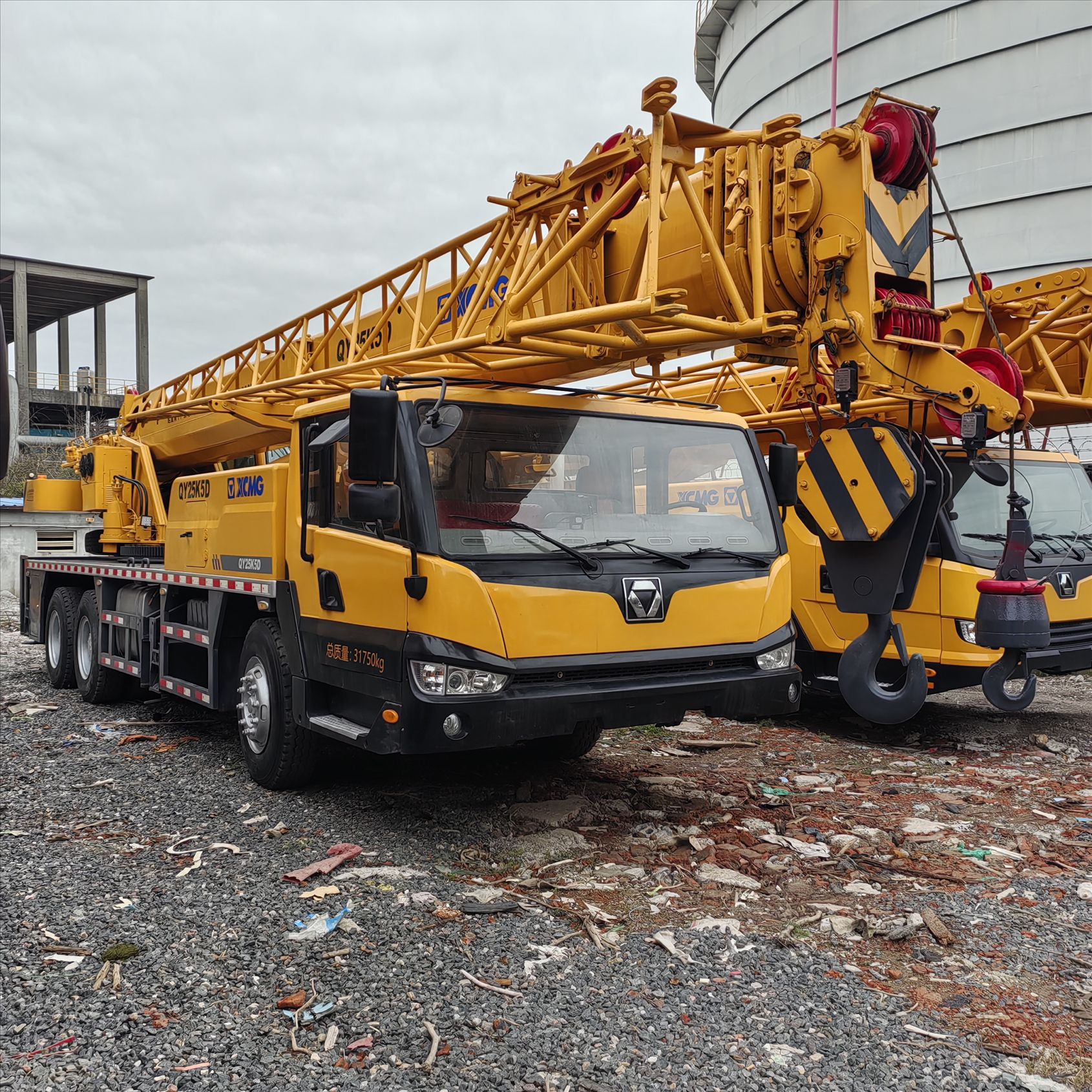 外贸直销徐工50吨吊车九成新 车况完美 价格优惠 性能好