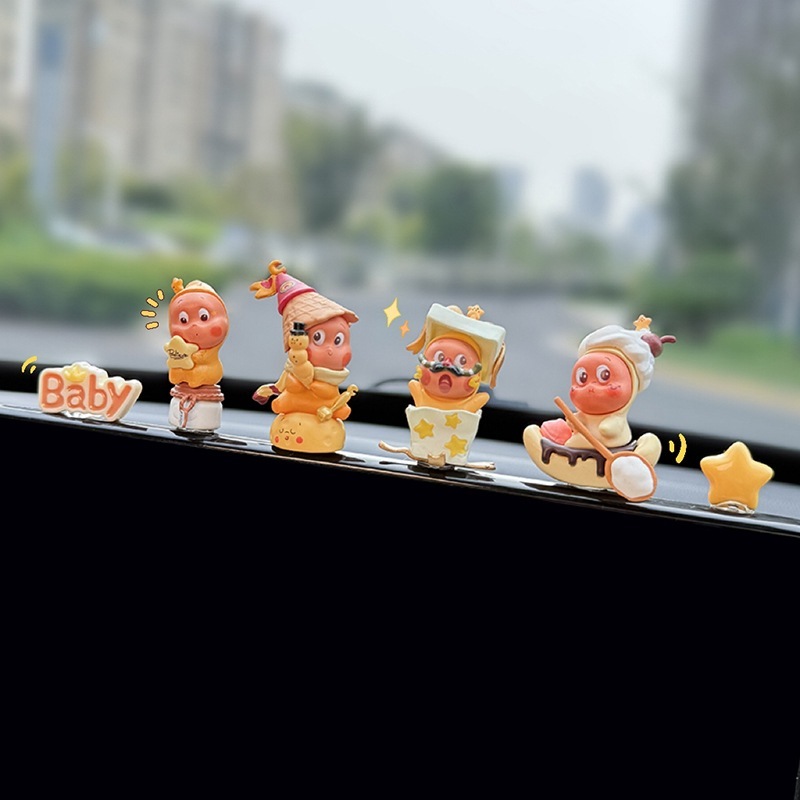 创意车载摆件星星人汽车中控台显示屏幕车内装饰品公仔可爱创意女|undefined