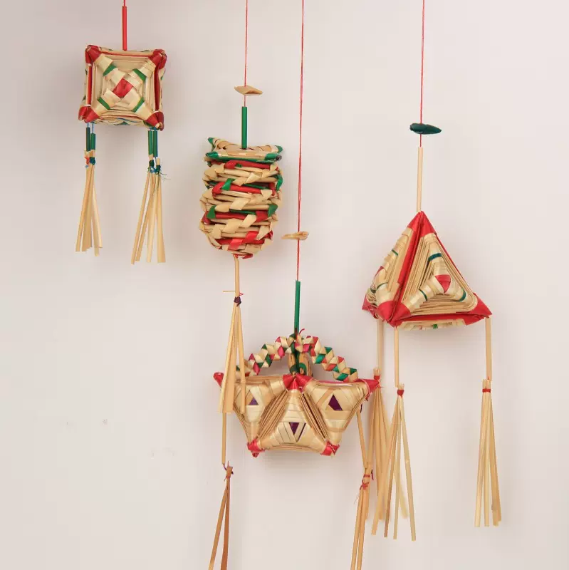 麦秆草编挂件编织麦秸工艺品挂饰香包圣诞节民族配饰复古手工艺品