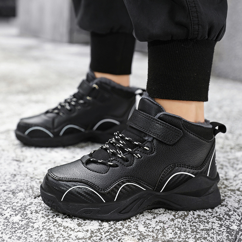 Invierno de algodón nuevo engrosado calentamiento zapatillas deportivas para niños grandes superficies de cuero antideslizante desgaste niñas