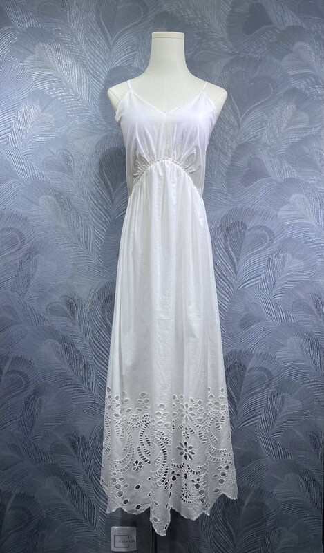 Fengpingying Export Women's Clothing 2025 New Summer Style Suspender Cut Out Embroidered Plain Long Dress Ready for Sale