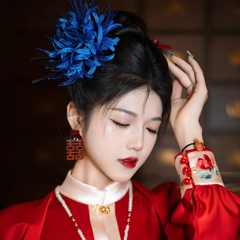 Guofeng joyería de cabello rojo fresco al otro lado de la flor clip lateral de chicas clip de cabello super inmortal clip de flores estereoscópicas tocado