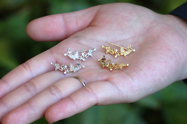 2g Weight Electroplating Gold Plating Process Copper Ear Needle Material Fashion Creative Butterfly Fashion Retro Long Copper Earrings