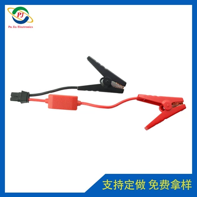 Fire Clip Clip Cable – Car on the line of fire