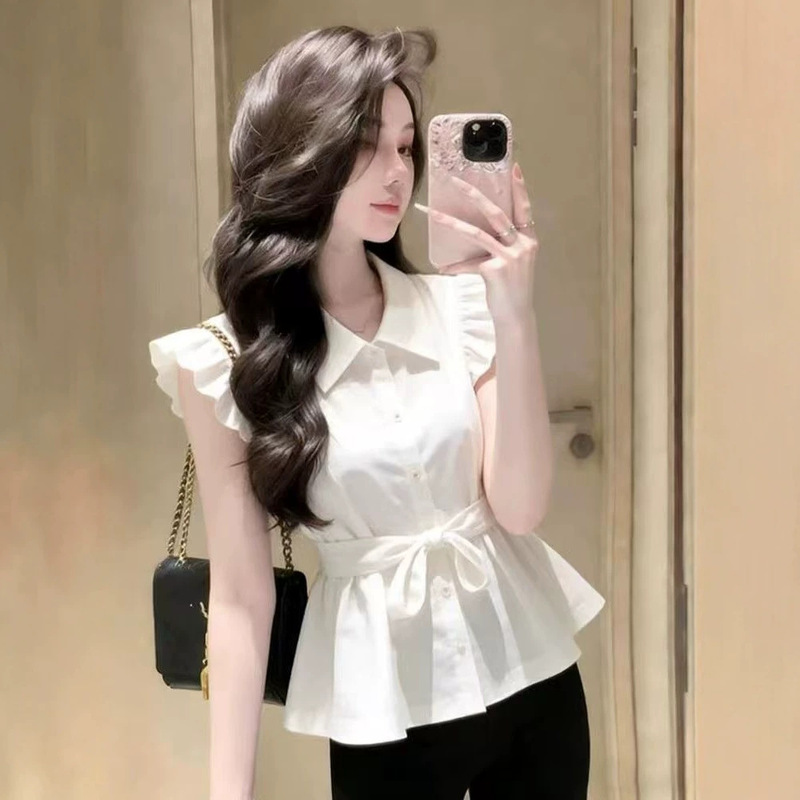 French-Style Design White Shirt with Small Flutter Sleeves and Polo Collar, Summer Fresh Trendy Commuter Top That Hides the Figure with a Tie French-Style Design White Shirt with Small Flutter Sleeves and Polo Collar, Summer Fresh Trendy Commuter Top That Hides the Figure with a Tie