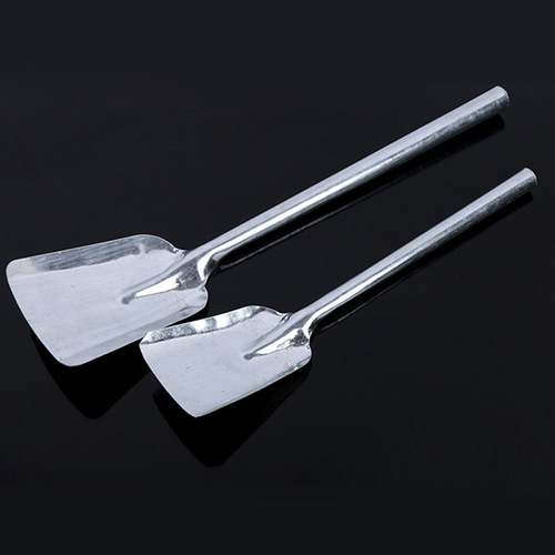 Agricultural tools semi-circular shovel tinplate integrated flat head size shovel half-head hoe coal add firewood iron coal shovel