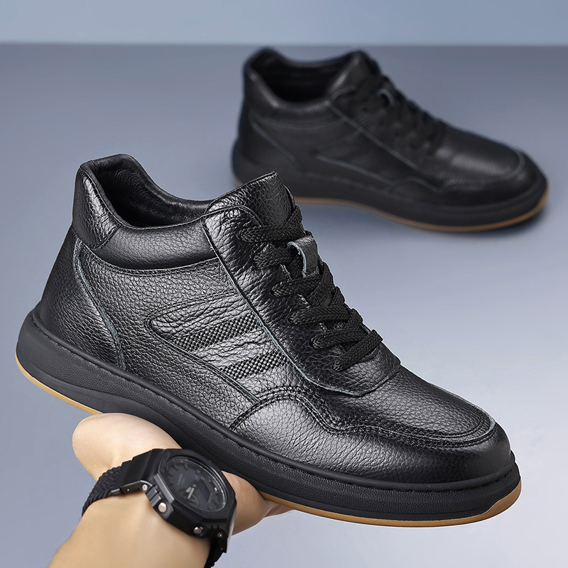 Invierno de piel de vaca de alta altura zapatos de algodón para hombres, cuero real y terciopelo, calentamiento casual, zapatos de moda para hombres.