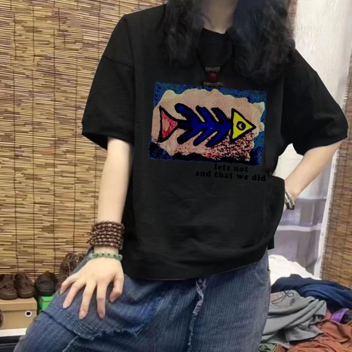 2025文芸プリントのシンプルなアニメtシャツ女性半袖夏の新型百合はゆったりしていて、着痩せしています。|undefined