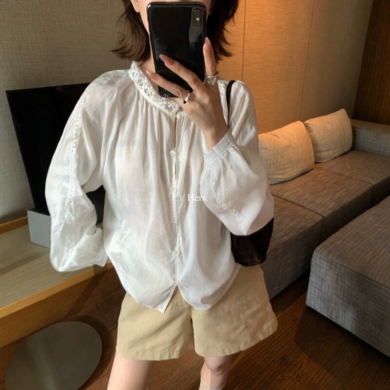 Hers sweet early autumn simple Japanese retro loose slimming lace spliced collar long-sleeve blouse for women 66747 Hers sweet early autumn simple Japanese retro loose slimming lace spliced collar long-sleeve blouse for women 66747