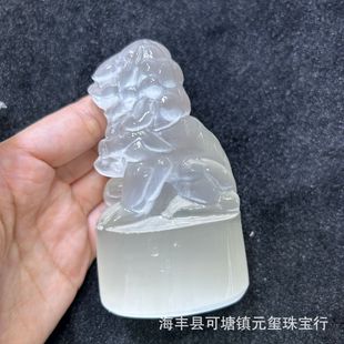 Transparent Gypsum Stone Lion Ornaments Natural Moroccan Transparent Gypsum Ornaments Wholesale Carving