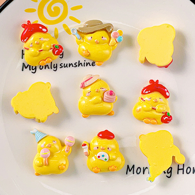 De dibujos animados brillante profesional amarillo pollo serie resina accesorios DIY crema pegamento hecho a mano zapato hebilla sombrero parche transfronterizo