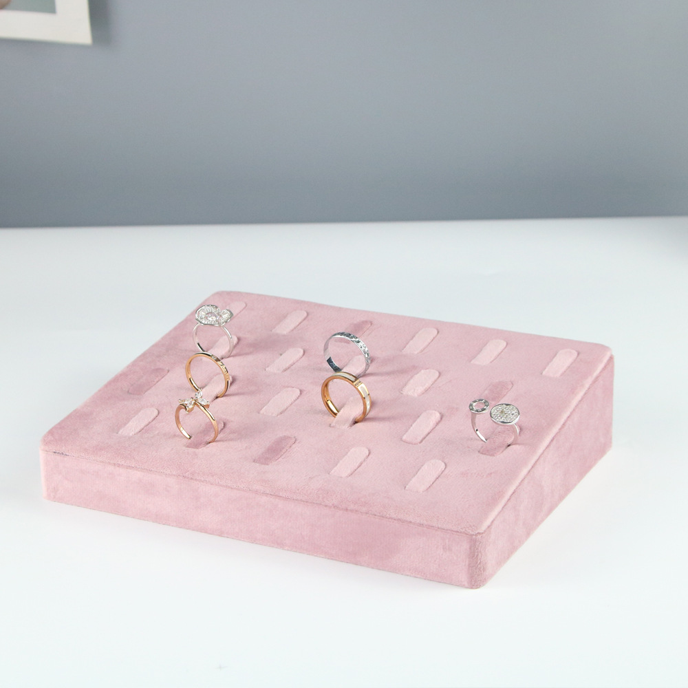 62g Weight Jewelry Rack Classification 1 Piece Quantity velvet, Flannel Material Solid Color Pattern All Seasons Season Classic Style Style 1 Piece Velvet Flannel Classic Style Solid Color Jewelry Rack 9
