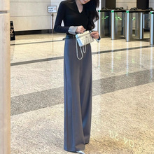 V领拼接黑色打底衫女2025秋季新款简约显瘦修身显腰纯色上衣套装