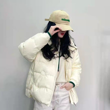 2022年新款羽絨服女短款白鴨絨時尚設計保暖冬外套面包服