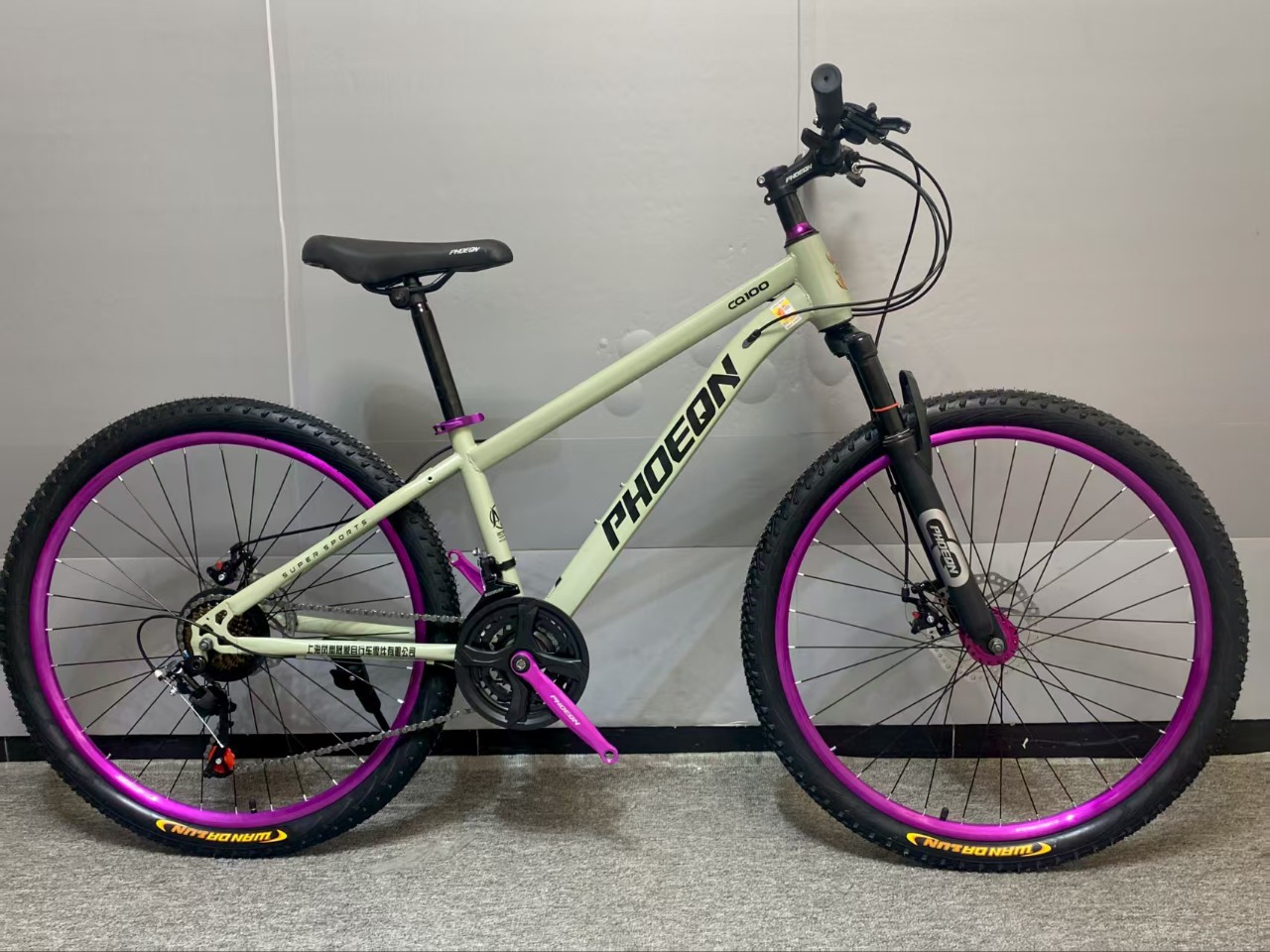 Gran cantidad de stock al por mayor 24 / 26 bicicletas de montaña de elefantes fabricantes de bicicletas de montaña