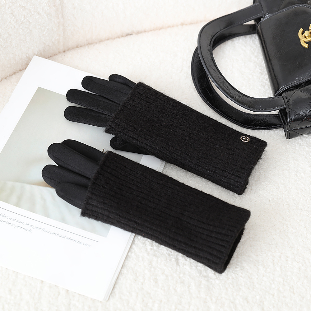 Un guante desmontable de lana de punto de color sólido japonés con dedos expuestos con pantalla táctil de invierno caliente a prueba de frío