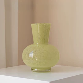 装饰花瓶;仿真花;树脂工艺品