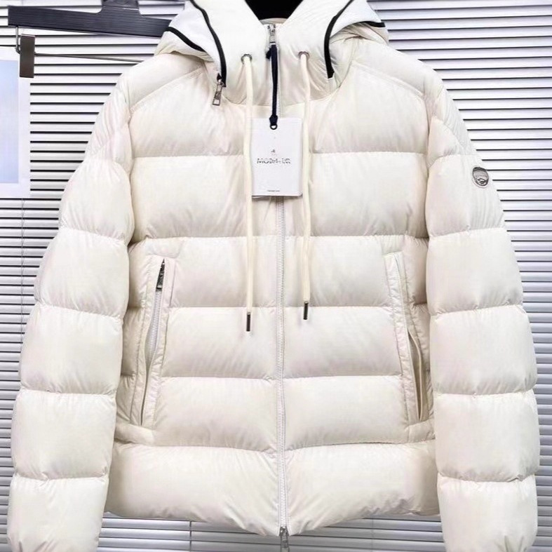 2025W Mengjia High Version Hooded Letter Cotton Couple Winter Thickeneded Warm Casual Jacket Black and White