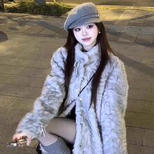 ��ɫ�����Yëë���I����Ů���Ƥëһ�w�б�ůƤ�ݴ��°��]