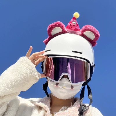 Helmet Ears Universal, Dəbilqə (Kaska) aksesuarları - strawberry-bear-birthday-hat