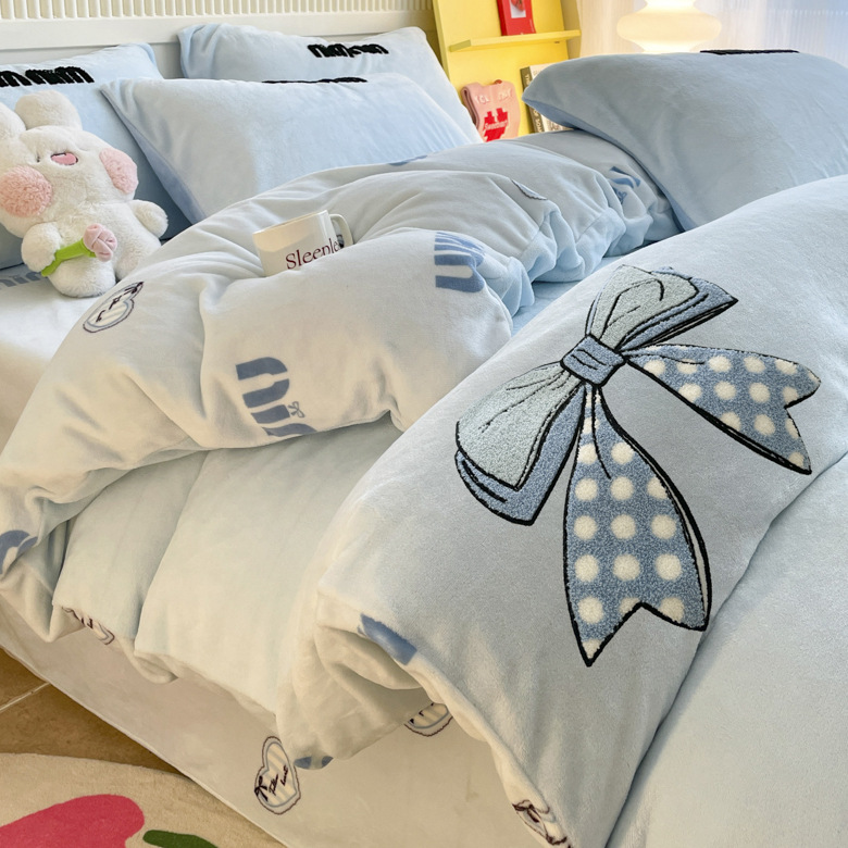 Invierno engrosado toallas bordadas de leche cama de cuatro piezas conjuntos de doble cara coral edredón cubierta dormitorio de cama de estudiantes
