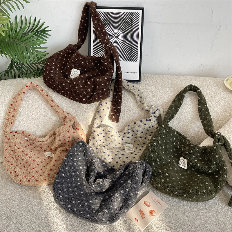 510172 New Autumn and Winter Plush Heart Crossbody Bag Shopping Shopping Bag Large Capacity Crossbody Shoulder Canvas Bag