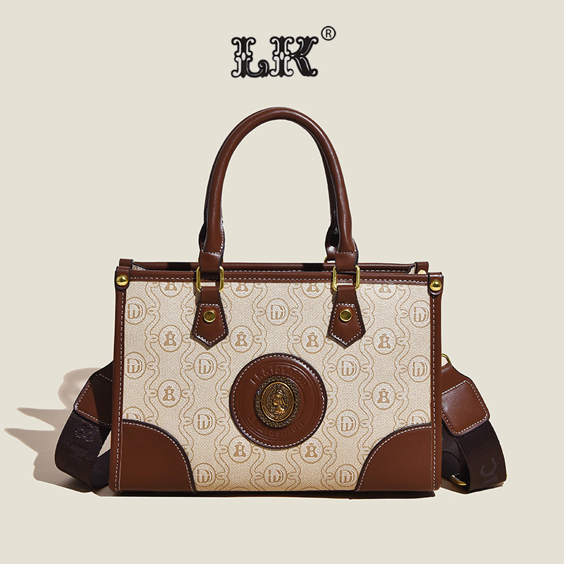 2023 Herbst Neue Live-Übertragung Beliebte Lässige Große Kapazität Modische Einfache Ein-Schulter-Diagonalgriff Griff Damentasche_voghion.com