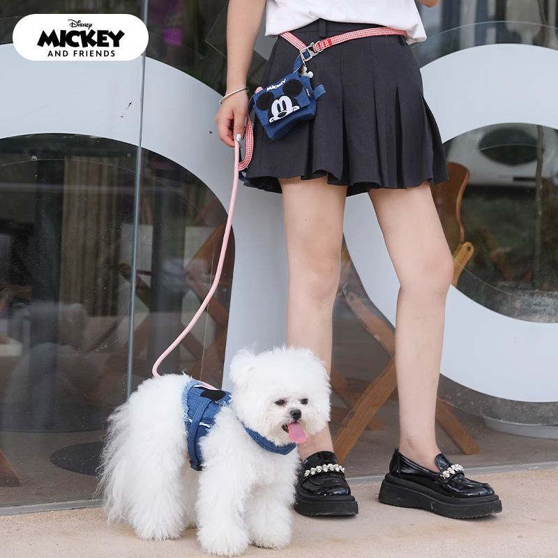Disney Mickey serie de cuerda de tracción de perro ajustable pecho y espalda conjunto de gato anti-desprendimiento cuerda de paseo de perro mascota