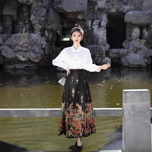 Spring and summer new original Chinese style horse face skirt woven gold imitation makeup flower women's daily aircraft sleeve top commuter Chinese clothing skirt