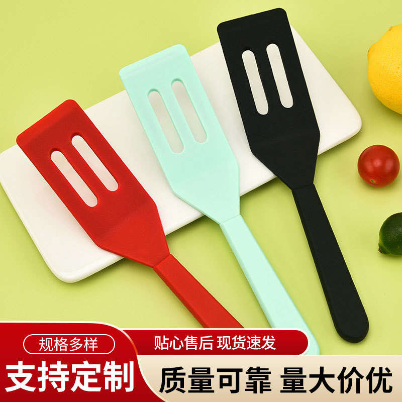 Fabricante en stock espátula de silicona cocina sartén antiadherente para el hogar espátula de tamaño pequeño tres colores opcional espátula de silicona todo incluido