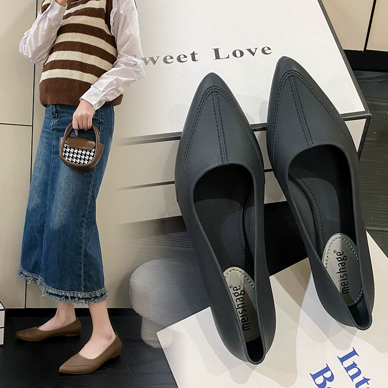Острая модная одиночная обувь женская весна и осень 2024 новая квадратная бобовая обувь студенты мягкие подошвы и неглубокие туфли на каблуках женская обувь