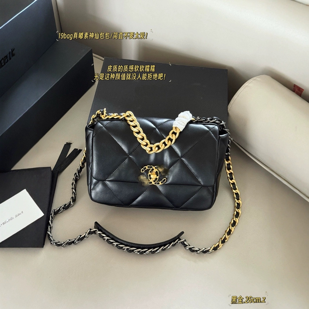 2025新款m lv女包单肩包斜挎包腋下包真皮邮差包cf口盖包方胖子