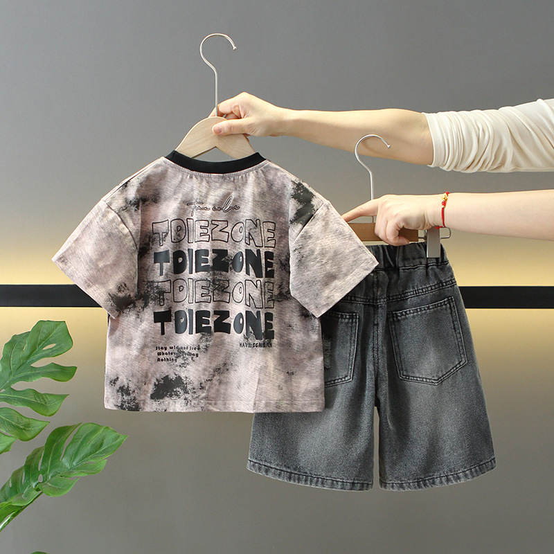 7909 traje de verano para niños 2025 nuevos pantalones cortos de mezclilla de verano para niños de dos piezas ropa de moda occidental para bebés