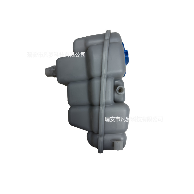4G0121403G is suitable for the 2012-2018 Audi S6, S7, A6, and A6 RS7 models; it is an expansion tank