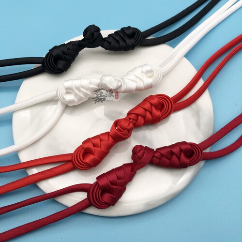 Long-tailed cloth pipa buckle new style satin apricot buttoned plate buckle ready-made material plus plate buckle cheongsam ethnic style buckle Tang suit button 