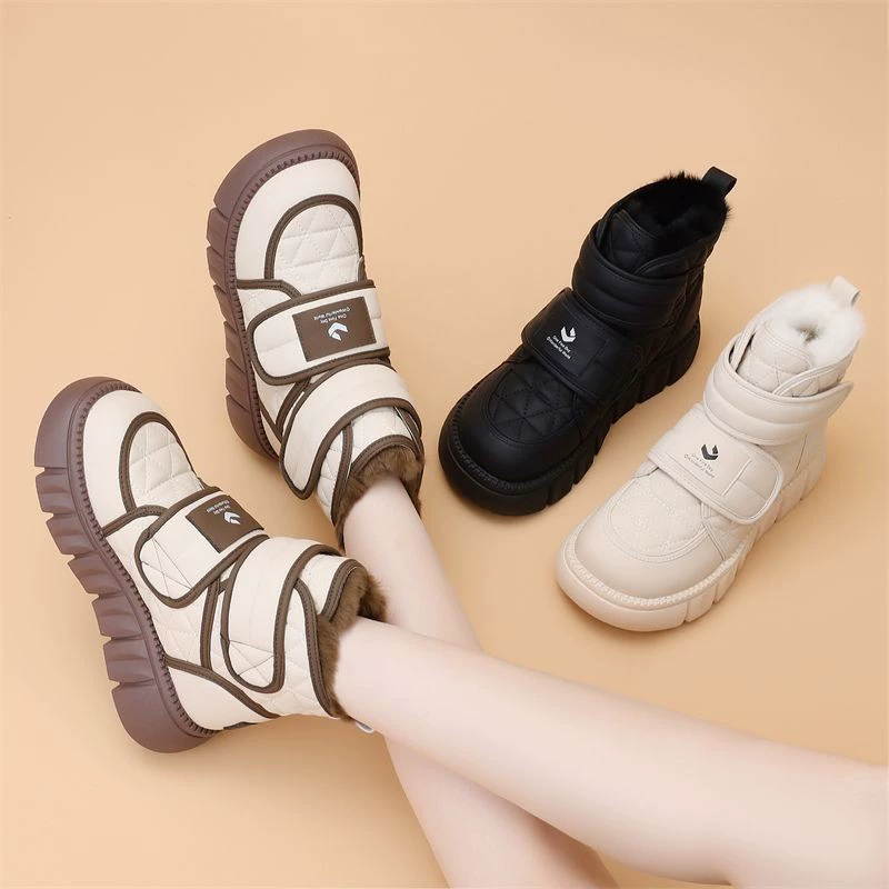 Белые снежные сапоги женские зимние 2024 новые студенты сладкие ветры и бархат утолщенные теплые хлопчатобумажные туфли на северо-востоке противоскользящие