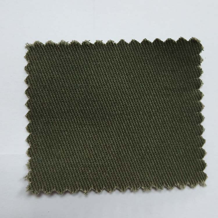 Precio de fábrica de tela de algodón tejido de color sólido suave tela de camisa 100% algodón cepillado impermeable