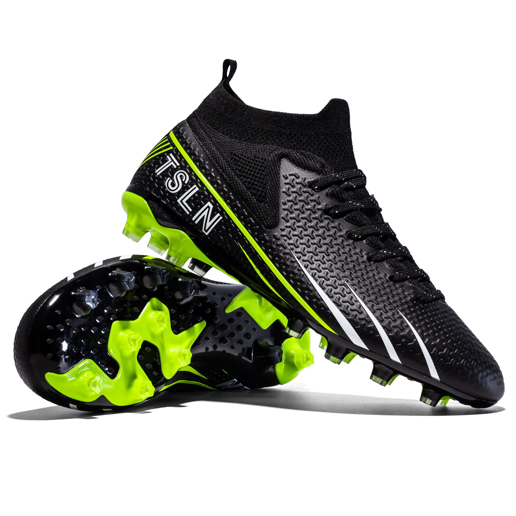 Spikes-Negro